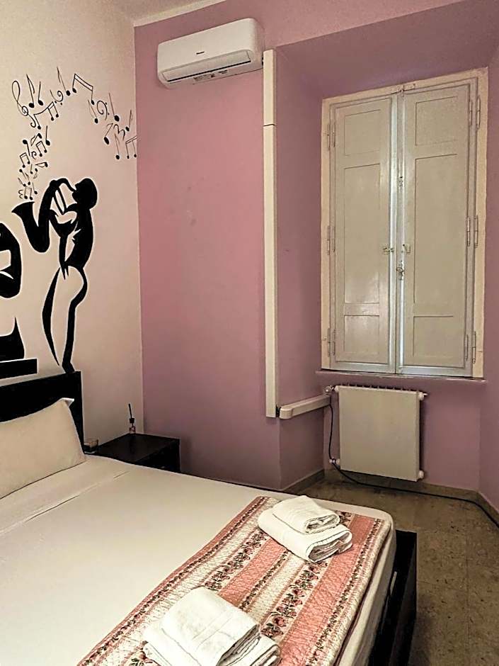 Sina Rent Room