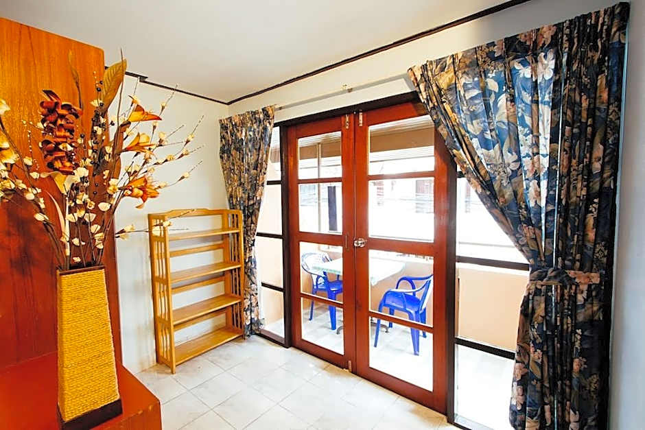 Thipurai Annex Hotel