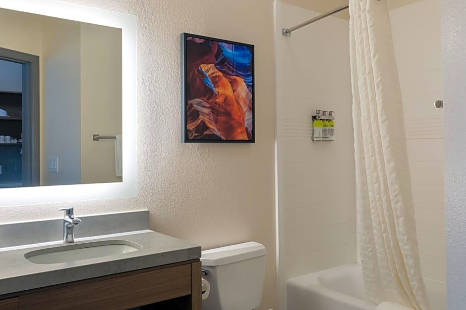 Candlewood Suites Enterprise By IHG