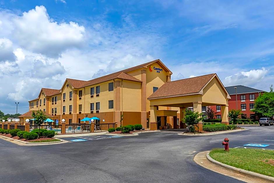 Comfort Inn Garner Clayton I-40