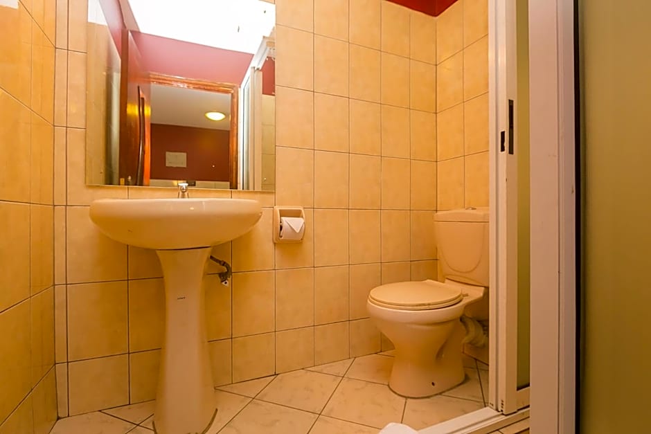 Plus254 Hotel