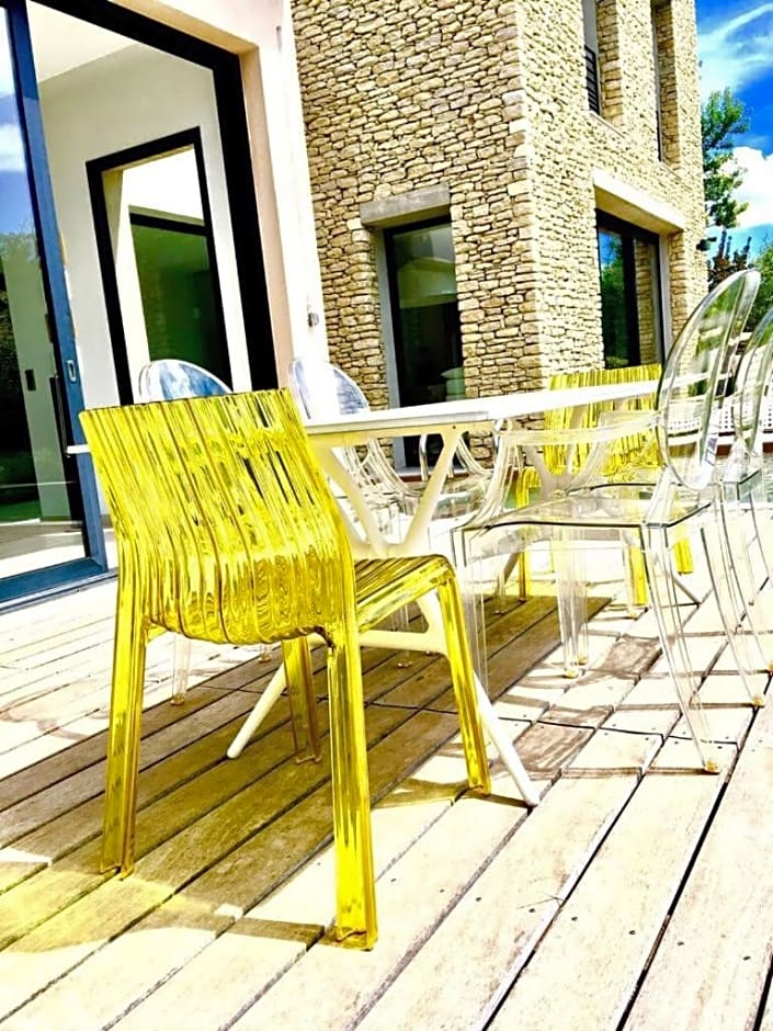 BB 12 LUBERON chambres d'hôtes contemporaines