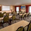 Country Inn & Suites by Radisson, Charleston South, WV