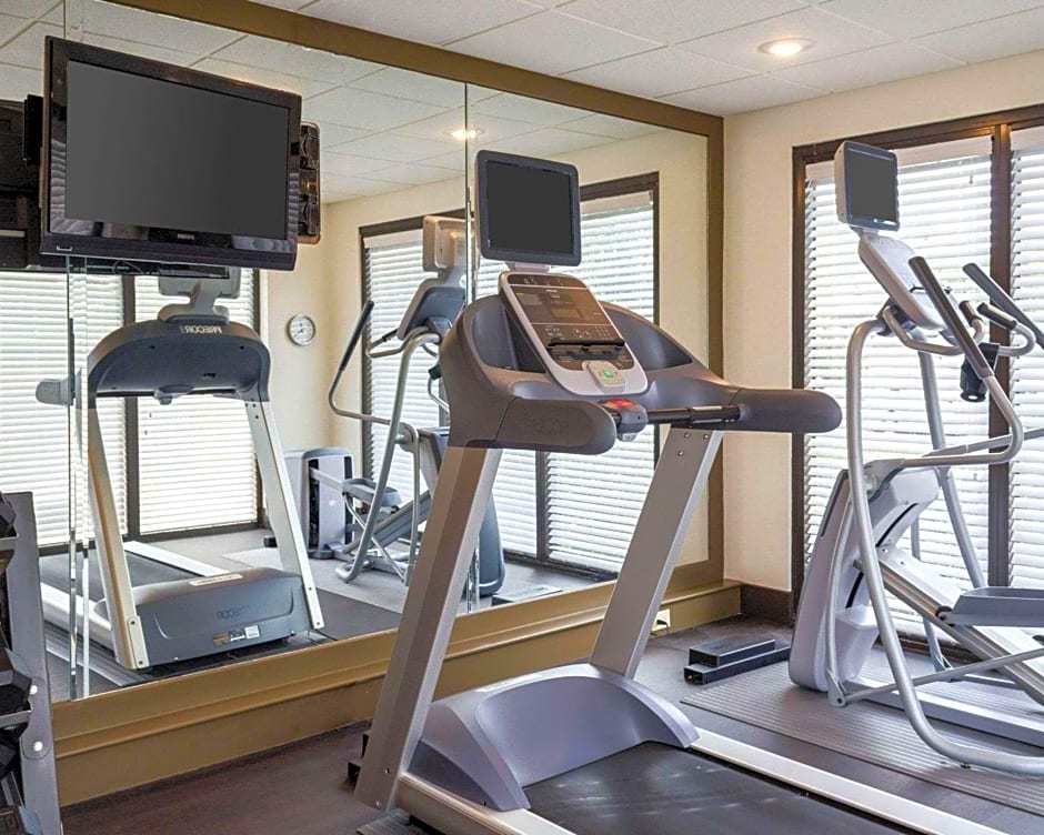 Comfort Suites Starkville