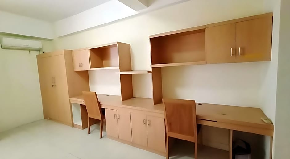 OYO Life 93383 Wisma Kencana Puteri