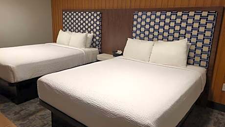 Queen Room with Two Queen Beds