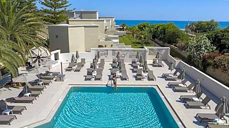 Vantaris Luxury Beach Resort