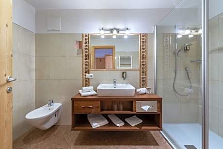 Comfort Double Room with Mountain View