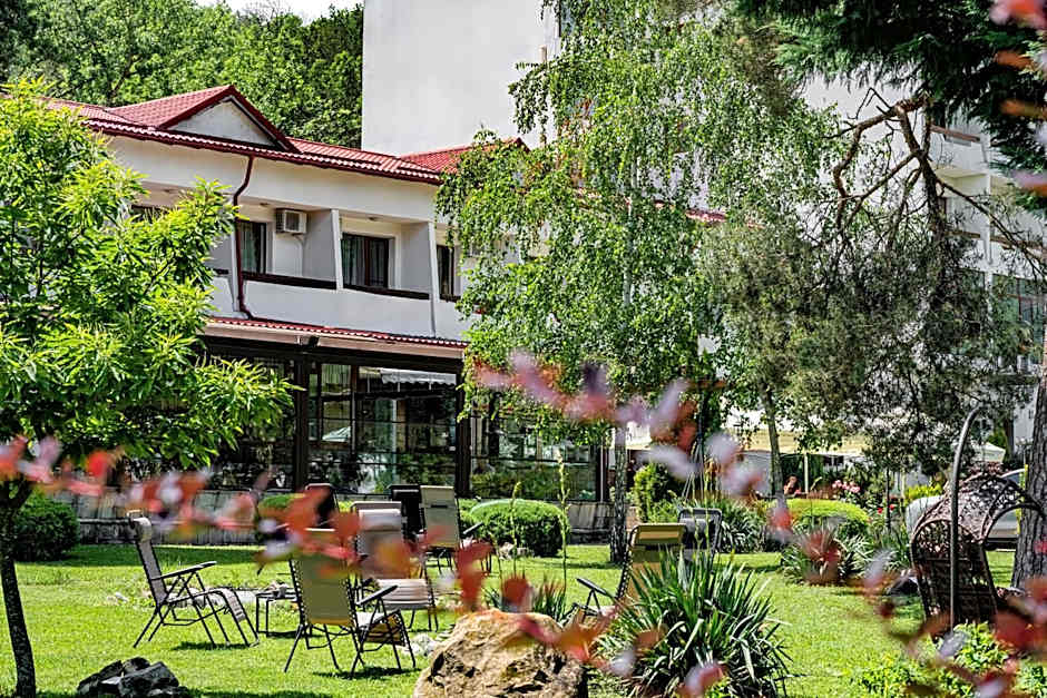 Hotel Sallaris Monteoru