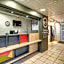 B&B HOTEL Louveciennes