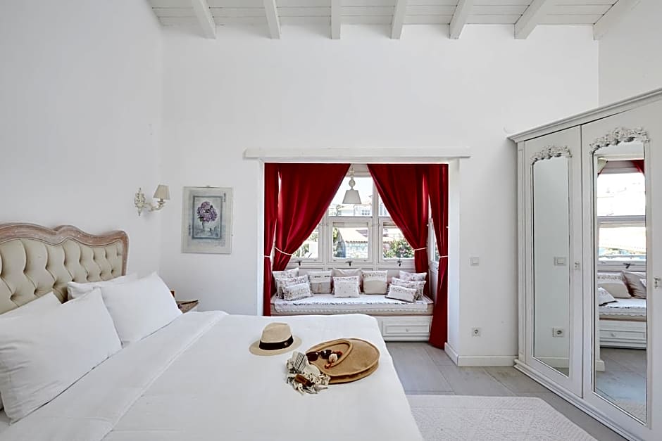 Alakapi Hotel & Villas