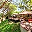PrideInn Mara Camp & Cottages
