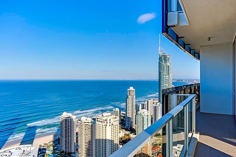 Mantra Circle on Cavill Surfers Paradise