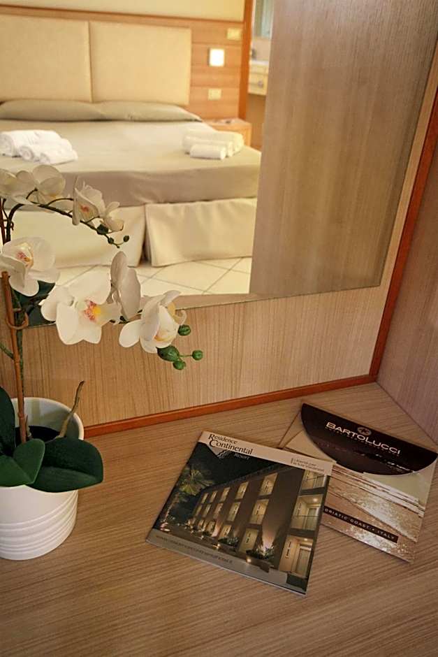 Hotel Continental & Residence