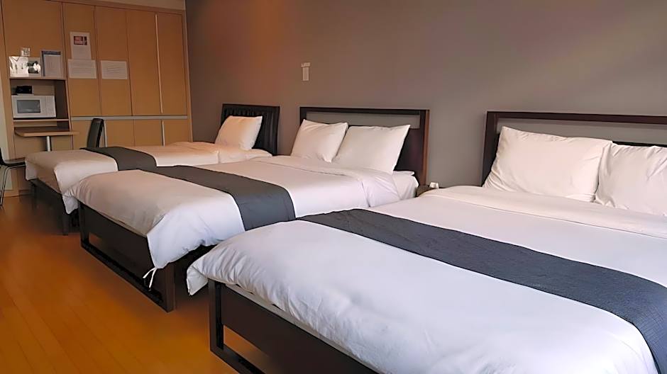 Incheon Airport Gogo House