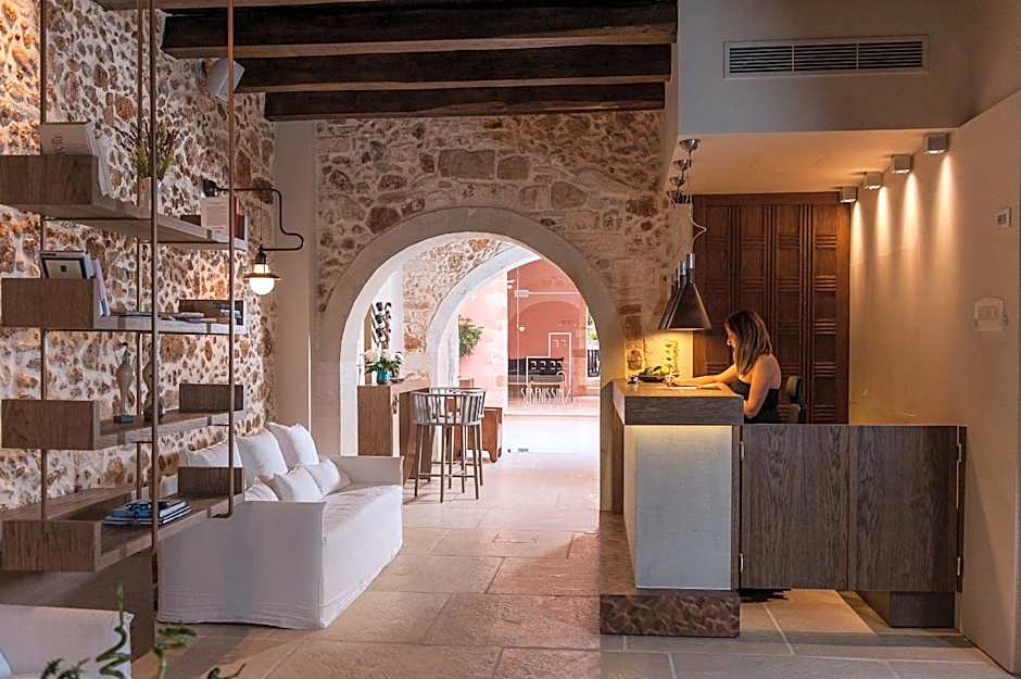 Serenissima Boutique Hotel