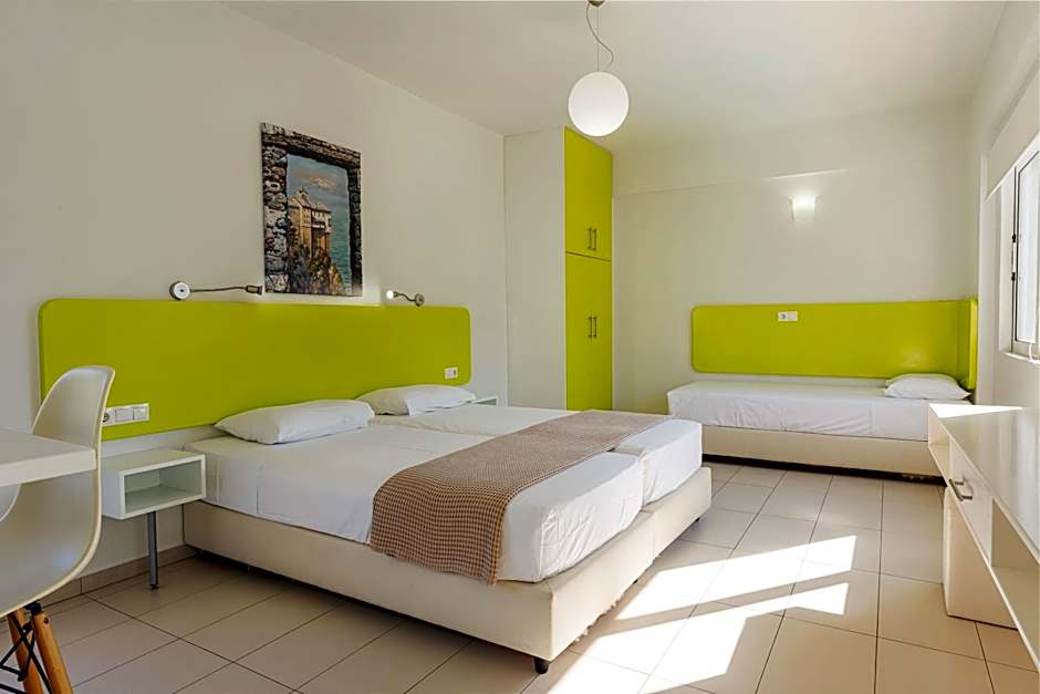 Blue Horizon Apartments