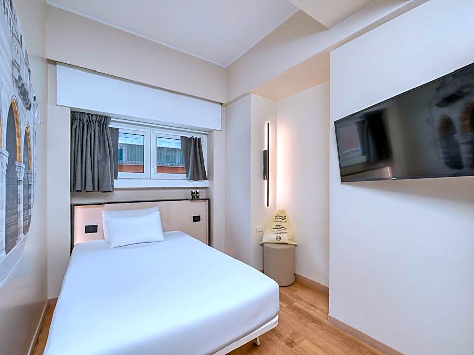 B&B Hotel Como City Center