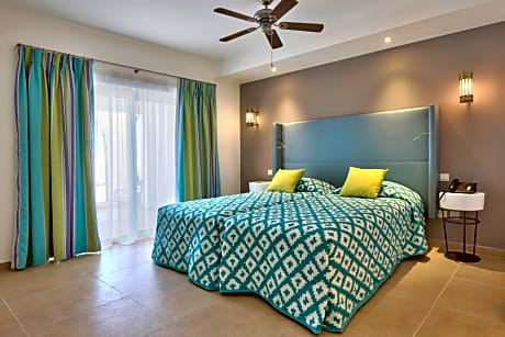 Suite with Sea View with Executive Lounge access