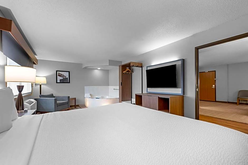 AmericInn by Wyndham Sauk Centre