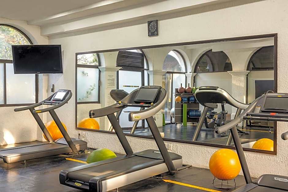 Courtyard by Marriott Toluca Airport