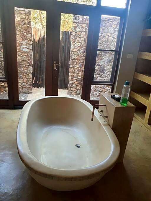 Zebula Golf and Wildlife Estate - Nagapie 12 Pax- Moi Signature Luxury villa