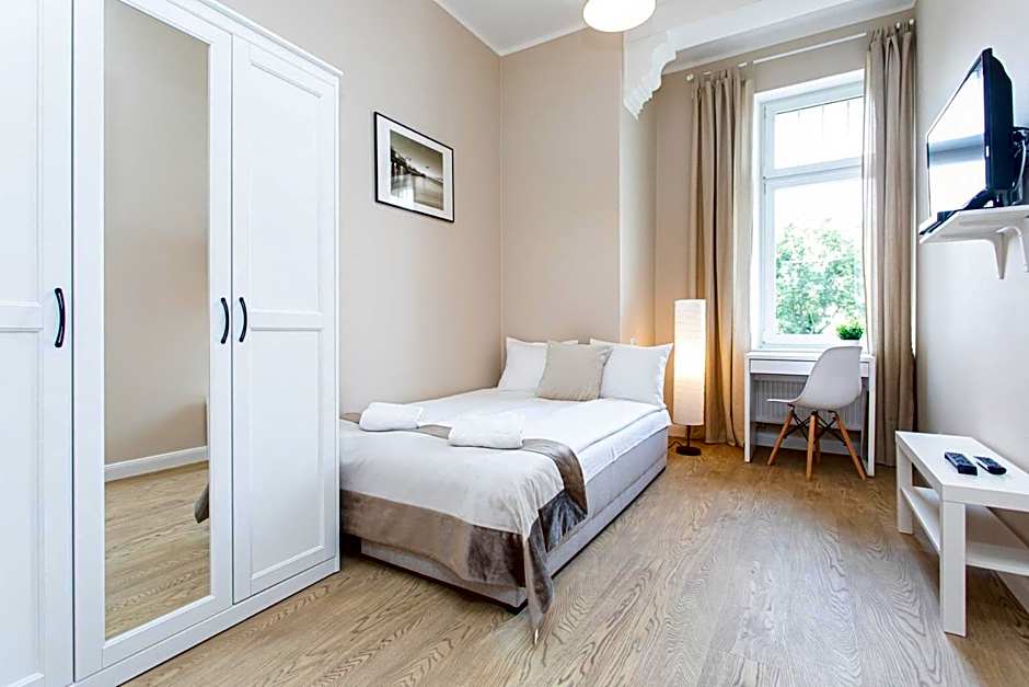 Riviera Rooms
