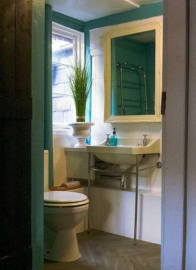 Ye Olde Smugglers Inne