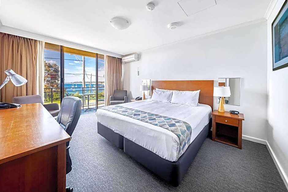 Bayside Geelong Hotel & Apartments, an Ascend Collection Hotel