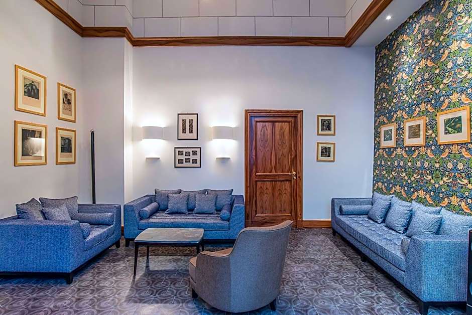 Hotel Damaso