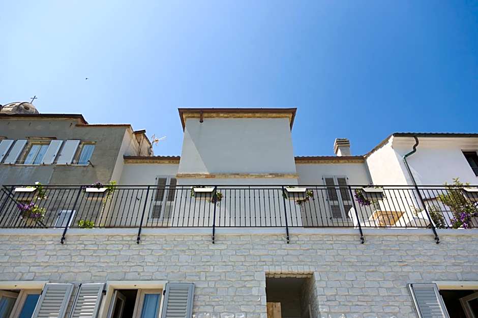 Diecidodici BoutiqueRooms