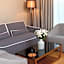 Residence by Vestibul Palace