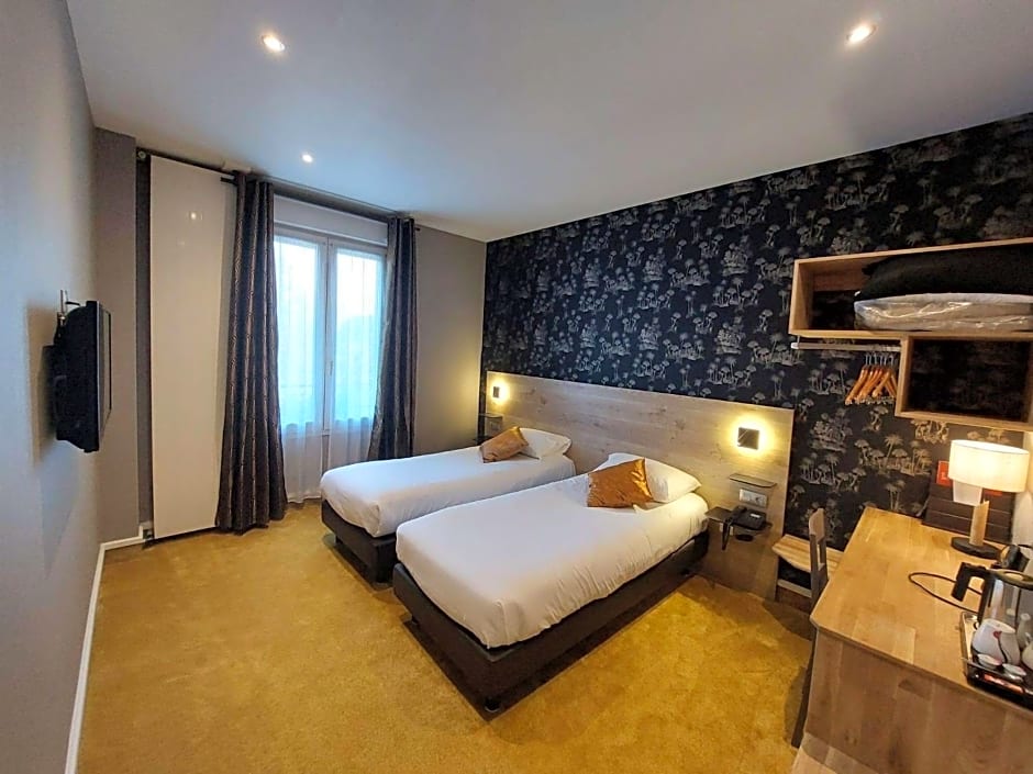 Brit Hotel Privilège Le Royal - Centre Gare