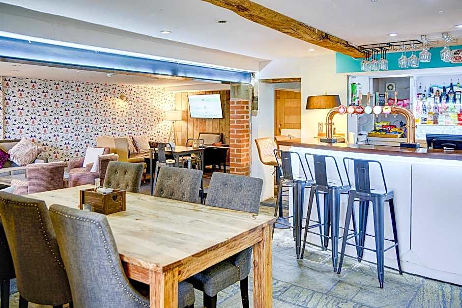 Warwickshire Park Hotel Kenilworth by Belvilla