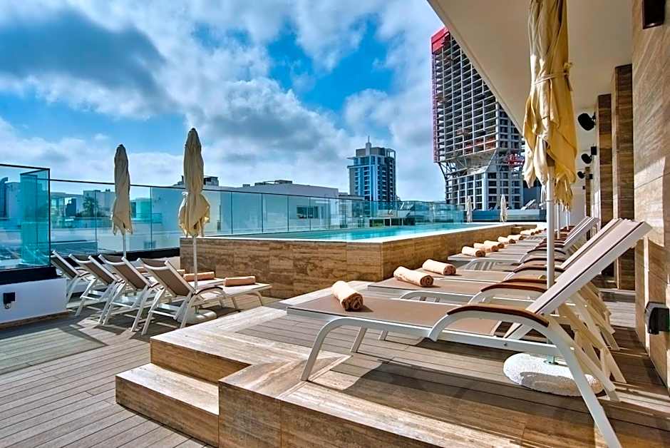 Number 11 St Julian's Malta - Handwritten Collection