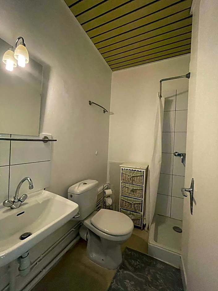 Authentic by Balladins, Hotel Le Carre d'Aix