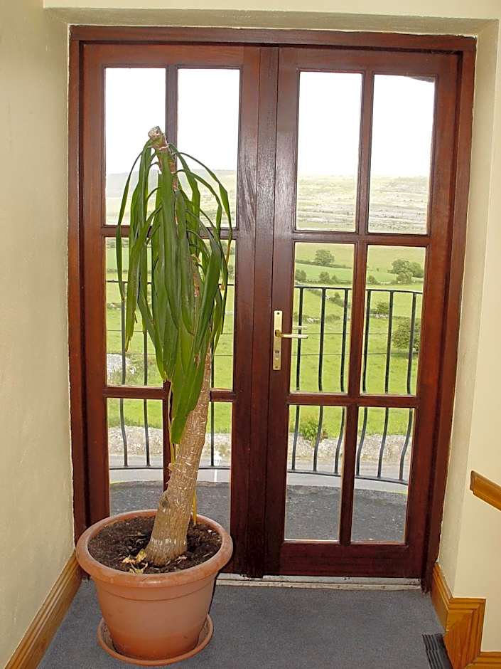 Clare's Rock Self-catering Accommodation