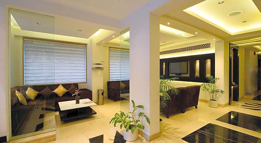 Chanchal Deluxe Hotel