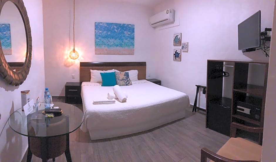 Siesta Fiesta Hotel - 5th Avenue- Adults Only