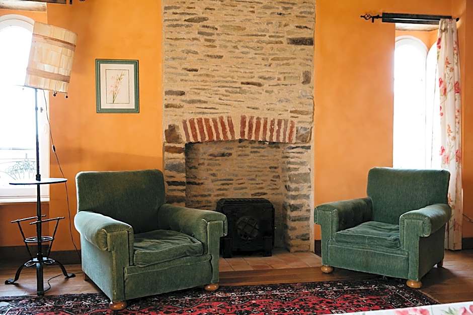 La Vieille Foulonnière : Chambres d'hôtes & Permaculture