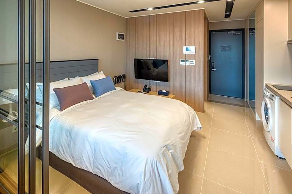 The BlueMark Hotel Sokcho
