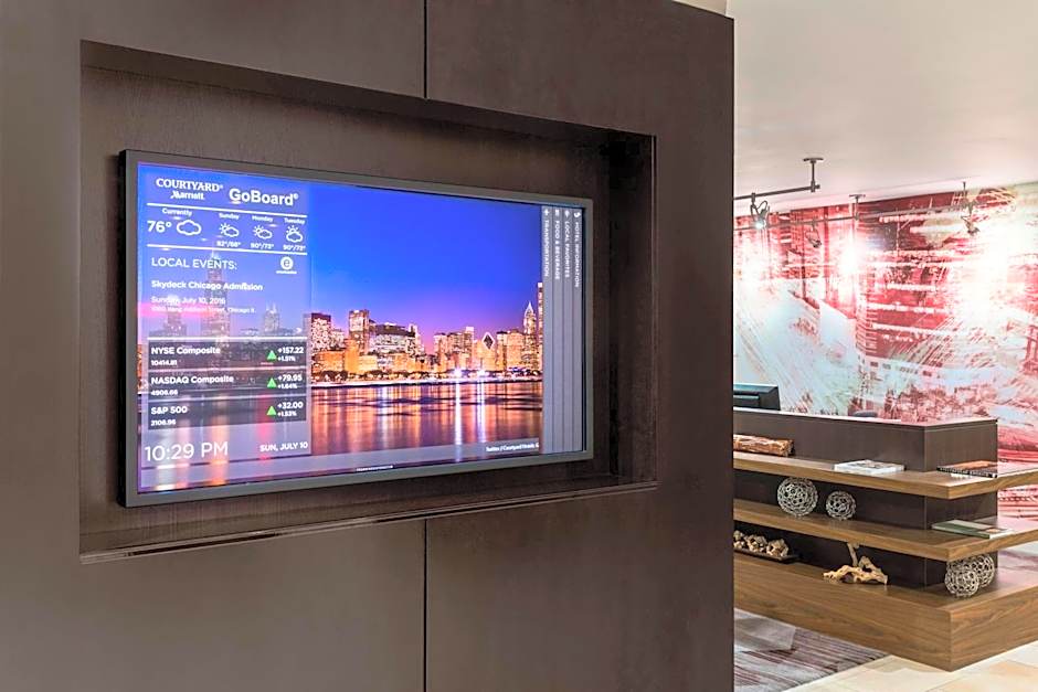 Courtyard by Marriott Chicago O'Hare