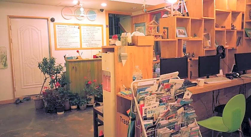 Blue Backpackers Hostel