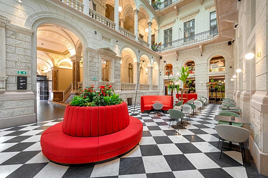 Hotel Oktogon Haggenmacher by Continental Group
