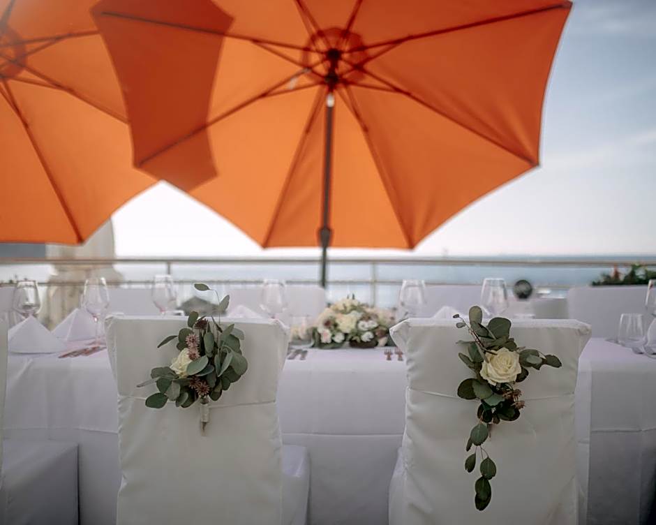 Barbara Piran Beach Hotel