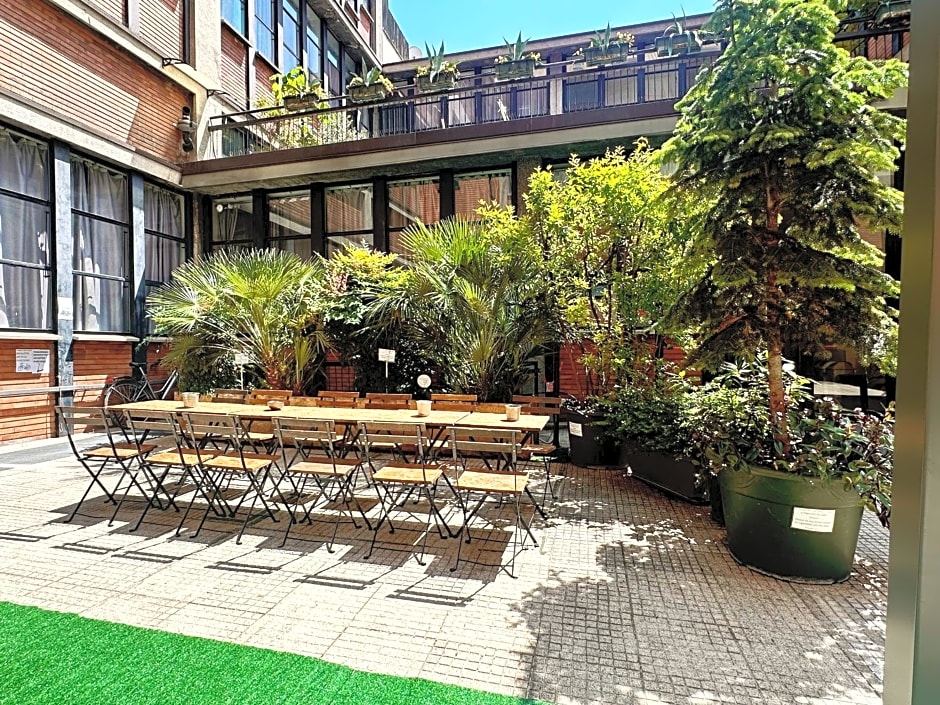 Mio Hostel