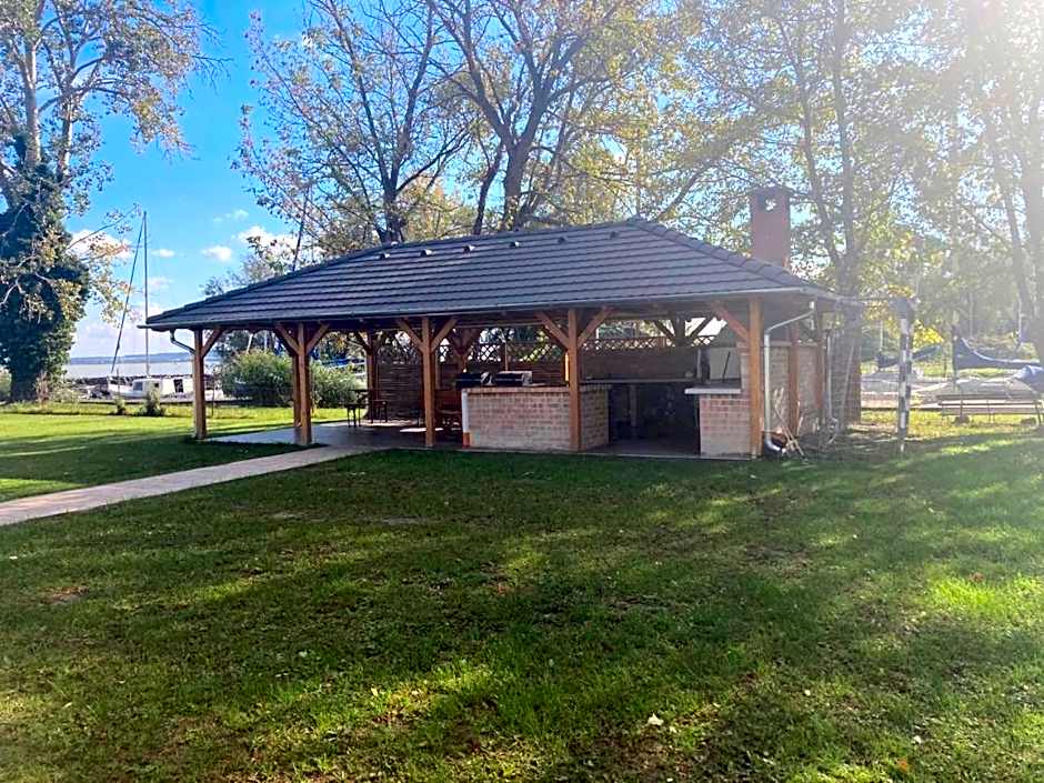 Akvárium Apartmanházak