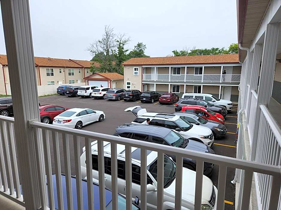 Stay Inn and Suites