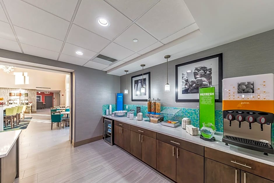 Hampton Inn & Suites Pryor, Ok