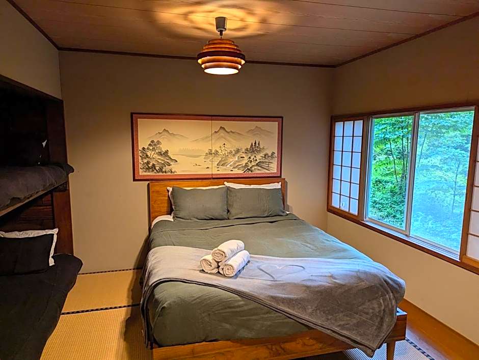 Mountain Hut Myoko
